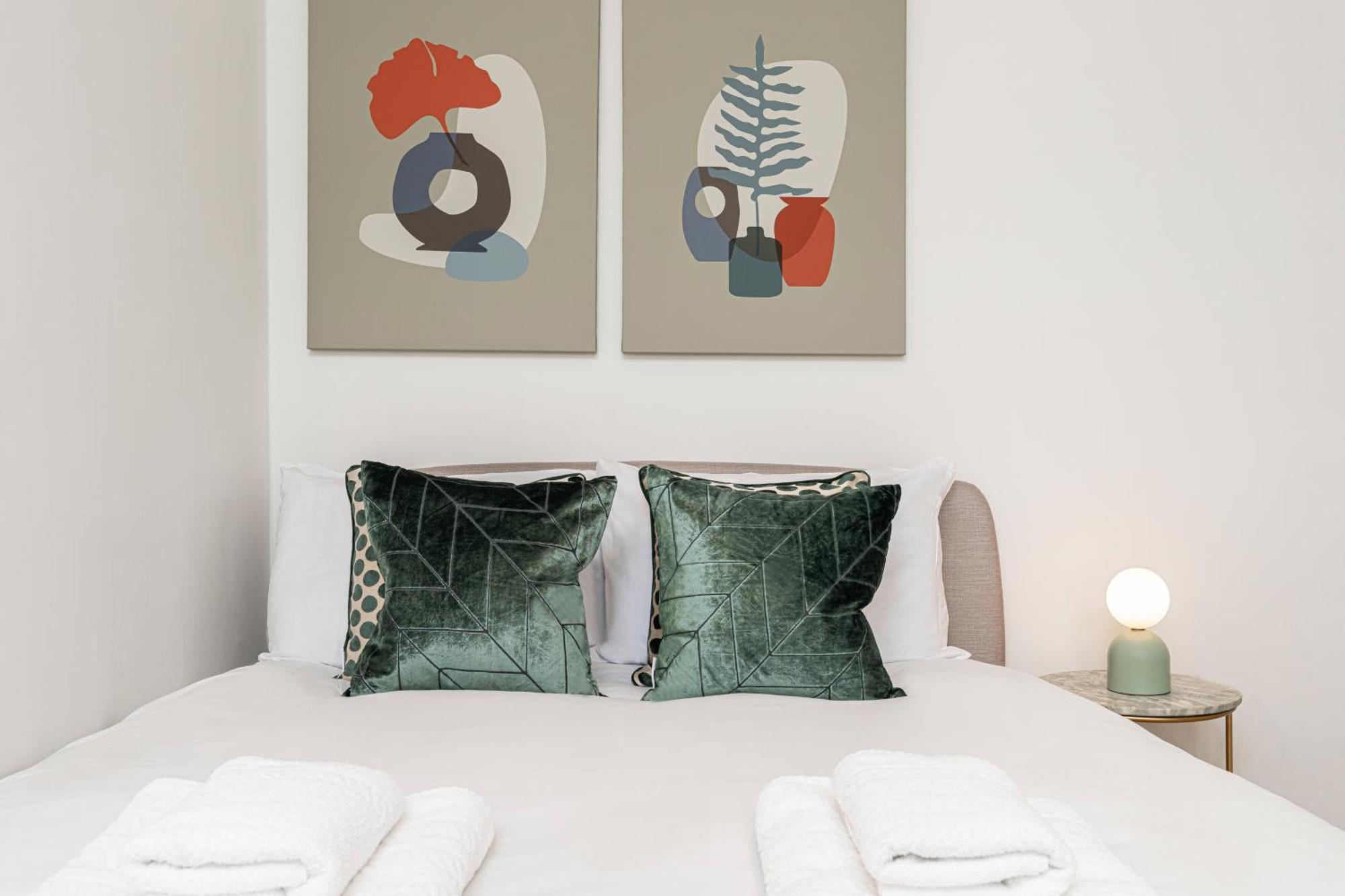 Stylish 1 Bed Flats In Soho, Next To Piccadilly Circus And Trafalgar Square London Exterior foto