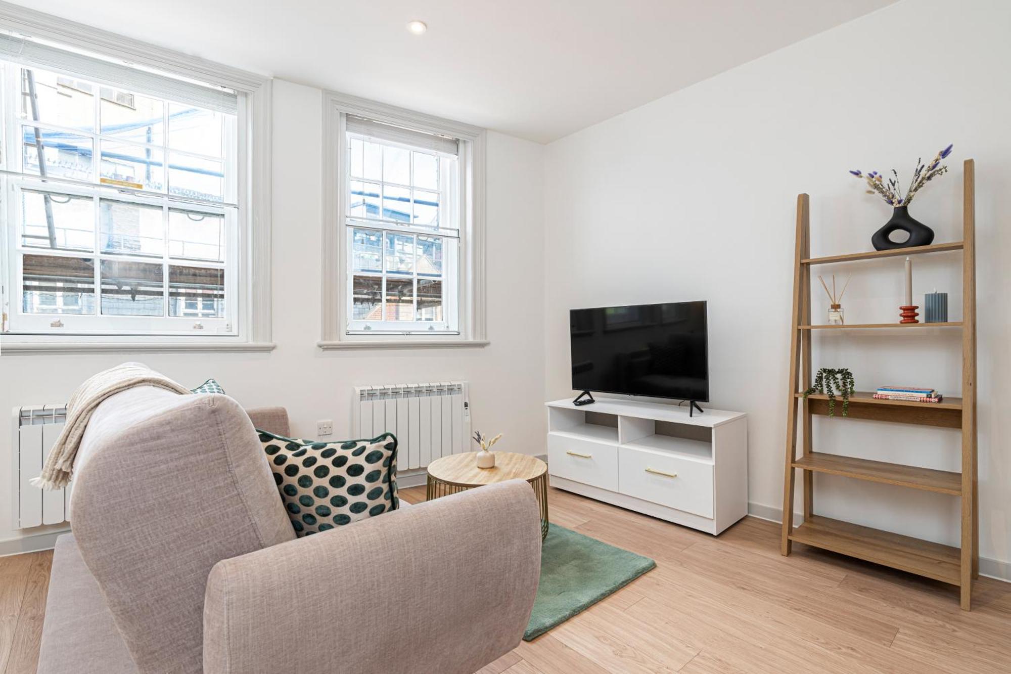 Stylish 1 Bed Flats In Soho, Next To Piccadilly Circus And Trafalgar Square London Exterior foto