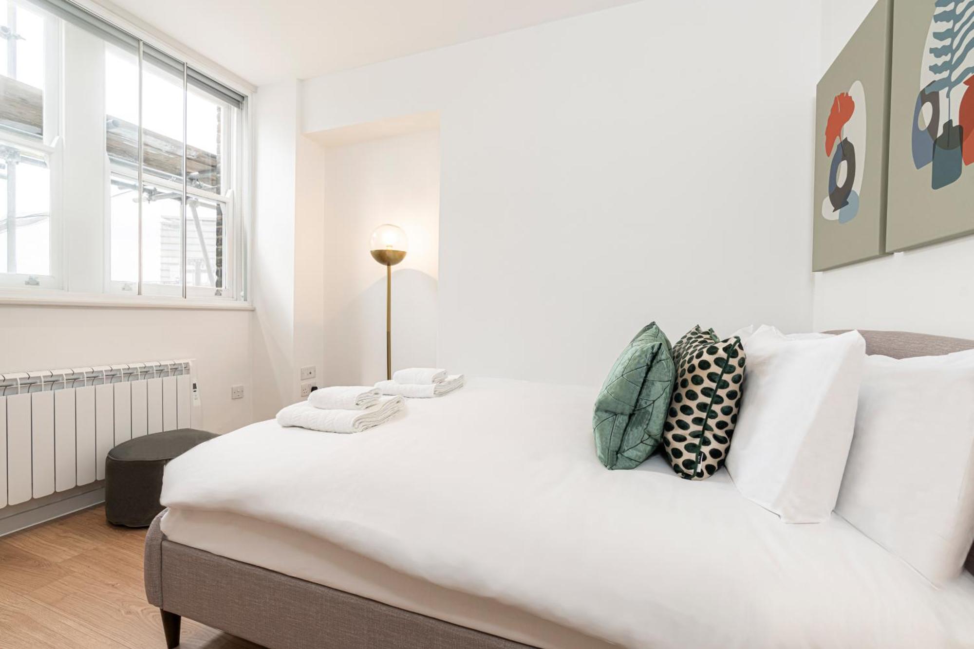 Stylish 1 Bed Flats In Soho, Next To Piccadilly Circus And Trafalgar Square London Exterior foto