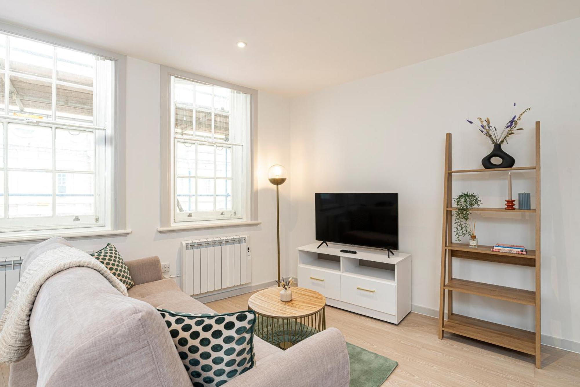 Stylish 1 Bed Flats In Soho, Next To Piccadilly Circus And Trafalgar Square London Exterior foto